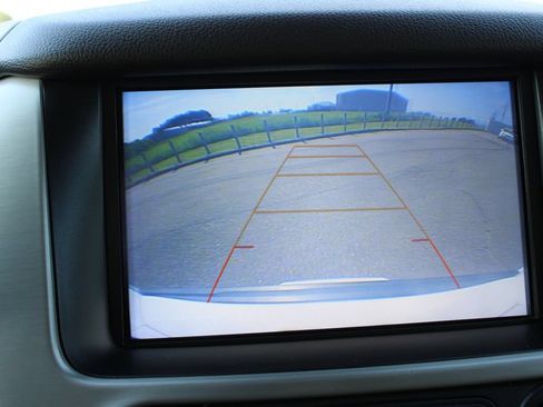 Used 2019 GMC Yukon SLT RWD image 6