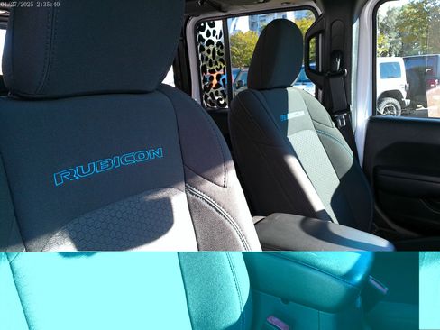 Used 2023 Jeep Wrangler Unlimited Rubicon 4xe w/ Cold Weather Group image 9