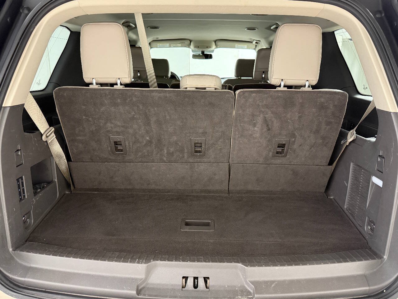 Used 2018 Ford Expedition XLT w/ Equipment Group 202A RWD image 79