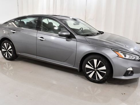 Used 2020 Nissan Altima 2.5 SL image 5