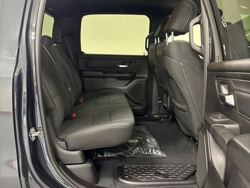 New 2026 RAM 1500 Express AWD/4WD image 28