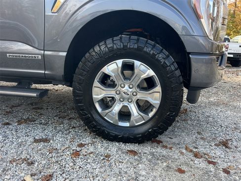 Certified 2022 Ford F150 Platinum w/ Equipment Group 701A High image 11