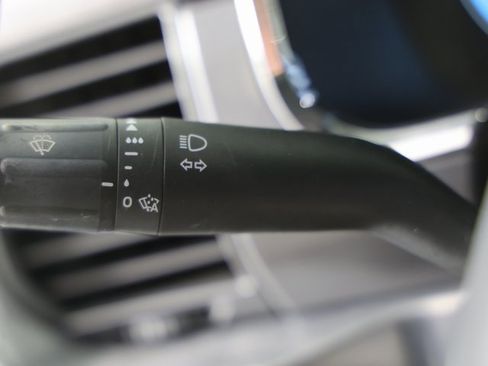 Used 2021 Ford F150 Lariat image 25