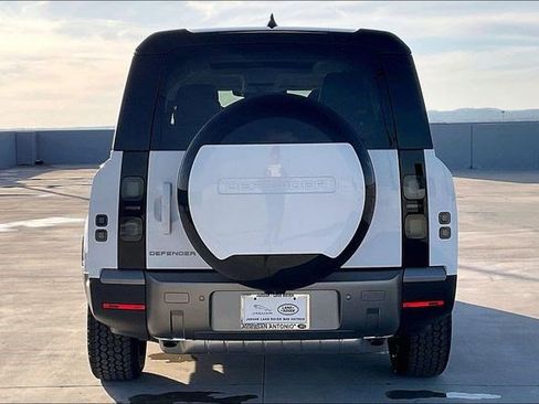 New 2026 Land Rover Defender 130 S image 4