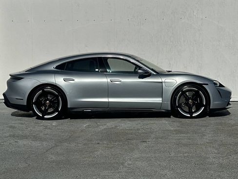 Used 2020 Porsche Taycan Turbo AWD/4WD image 2
