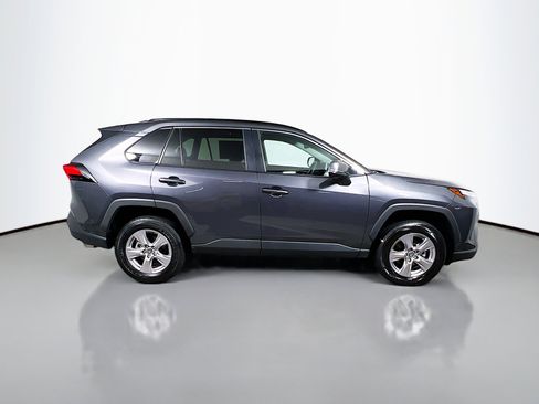 Used 2025 Toyota RAV4 XLE image 3