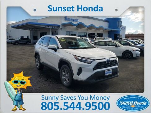 Used 2024 Toyota RAV4 XLE image 1