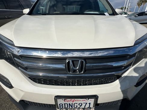 Used 2018 Honda Pilot EX image 12