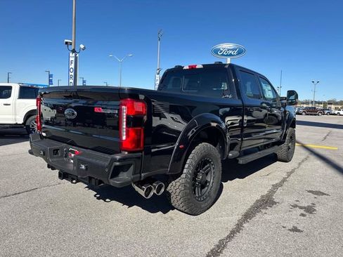 New 2026 Ford F250 Lariat w/ Black Appearance Package image 5