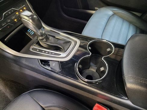 Used 2017 Ford Edge SEL w/ Equipment Group 201A FWD image 26