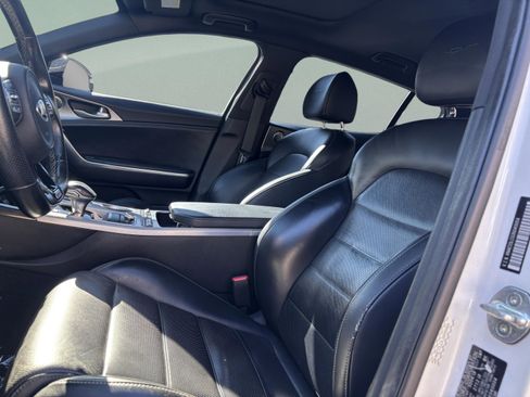 Used 2018 Kia Stinger GT2 image 15