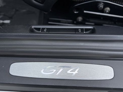 Certified 2016 Porsche Cayman GT4 w/ Sport Chrono Package image 16