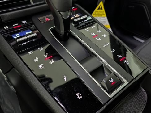 New 2026 Porsche Macan S AWD/4WD image 34