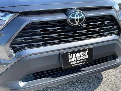 Used 2025 Toyota RAV4 LE AWD/4WD image 29