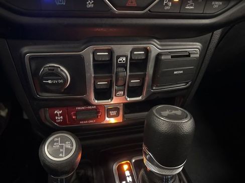 Used 2023 Jeep Wrangler Unlimited Rubicon 4xe w/ Safety Group image 41