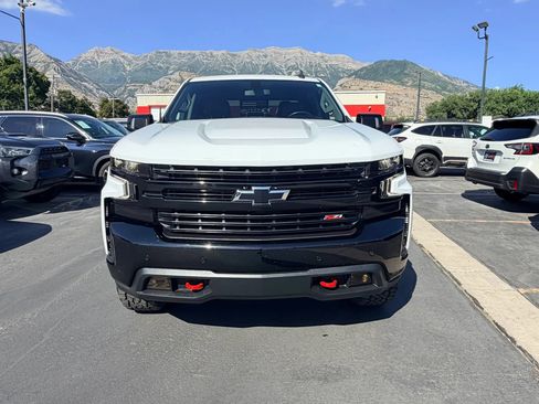 Used 2020 Chevrolet Silverado 1500 LT Trail Boss AWD/4WD image 8