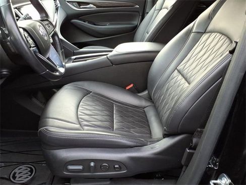 Used 2023 Buick Enclave Avenir w/ Avenir Technology Package image 14