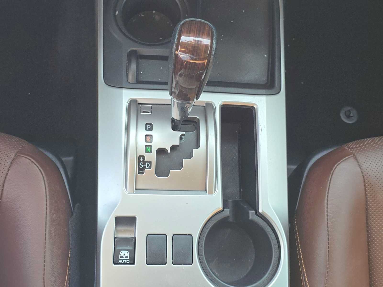 Used 2024 Toyota 4Runner Limited RWD image 33