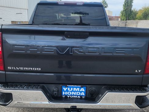 Used 2021 Chevrolet Silverado 1500 LT image 22