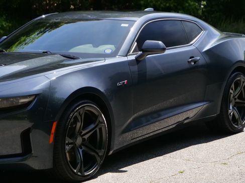 Used 2022 Chevrolet Camaro LT RWD image 26