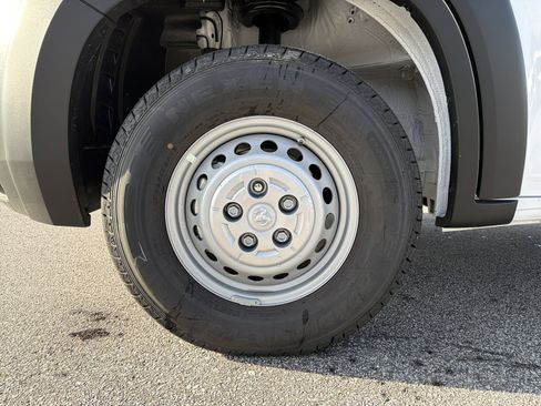 Used 2025 RAM ProMaster 2500 image 12