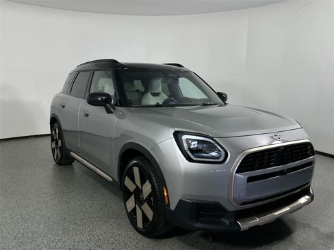 Used 2025 MINI Cooper Countryman S AWD/4WD image 3