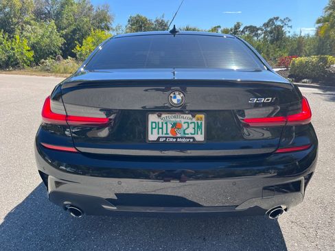 Used 2020 BMW 330i Sedan w/ M Sport Package image 3