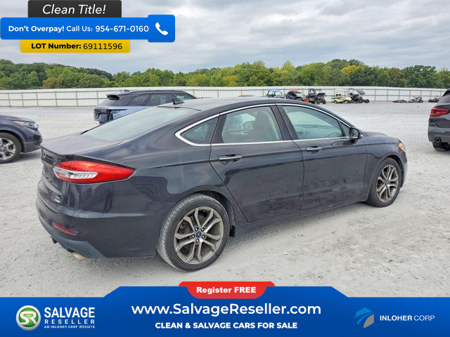 Used 2019 Ford Fusion SEL FWD image 4