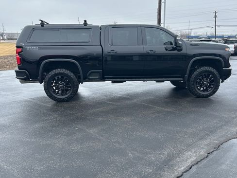 Used 2025 Chevrolet Silverado 2500 LTZ w/ Trail Boss Package image 28