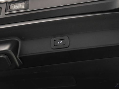 Used 2024 Land Rover Range Rover Sport Dynamic SE AWD/4WD image 90