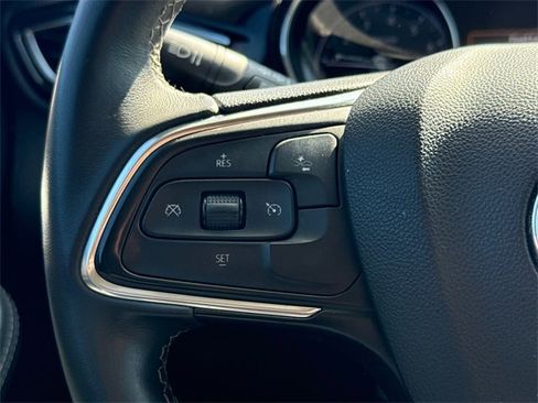 Used 2022 Buick Encore GX Select image 24