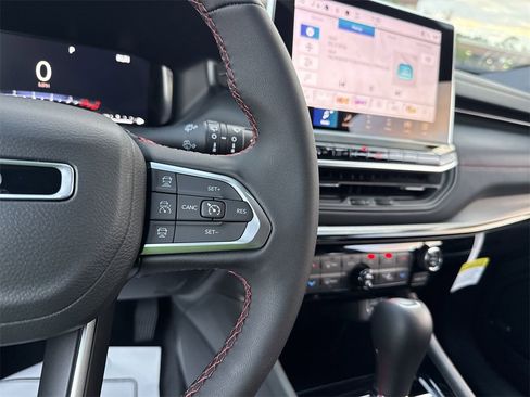 New 2026 Jeep Compass Trailhawk w/ Sun, Sound & Navigation Group image 16