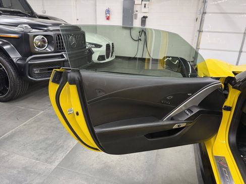 Used 2015 Chevrolet Corvette Stingray Coupe w/ 3LT Preferred Equipment Group image 20