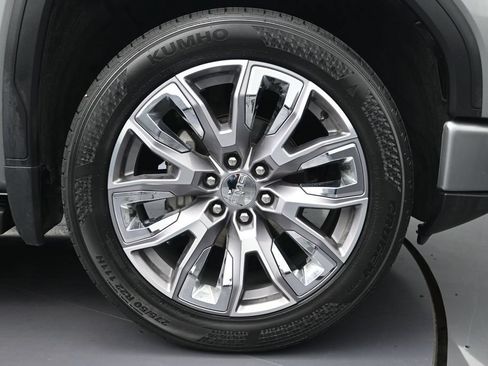 Used 2023 GMC Sierra 1500 Denali w/ Denali Reserve Package AWD/4WD image 9