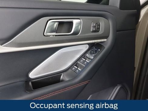 New 2026 Ford Explorer ST w/ Sun And Sound Package image 31
