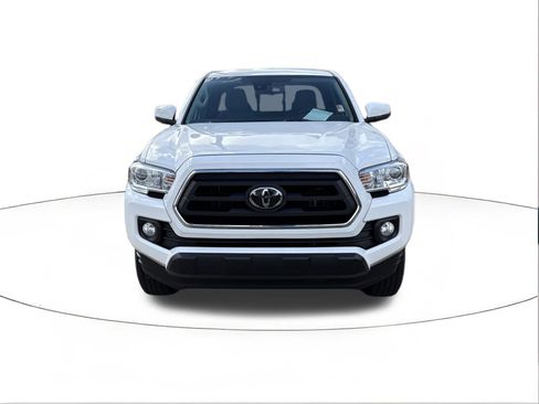 Used 2022 Toyota Tacoma SR5 image 8