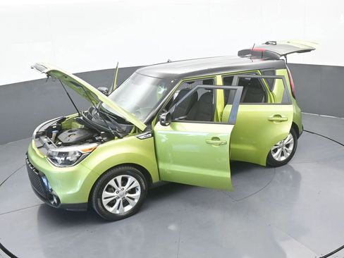 Used 2016 Kia Soul + image 59