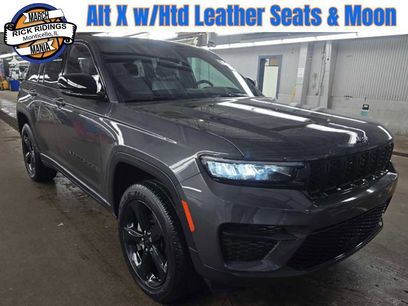 Used 2024 Jeep Grand Cherokee Altitude