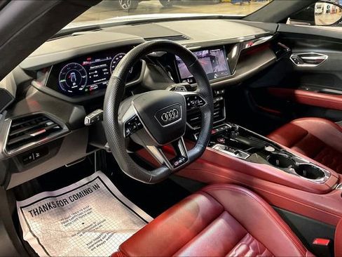 Certified 2023 Audi RS e-tron GT w/ Carbon Performance Package AWD/4WD image 14