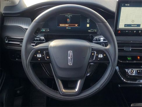 Certified 2023 Lincoln Corsair AWD w/ Equipment Group 101A image 28