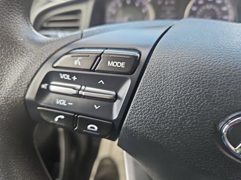 Used 2019 Hyundai Elantra SEL w/ Cargo Package image 26