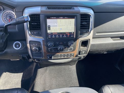 Used 2018 RAM 2500 Laramie image 19