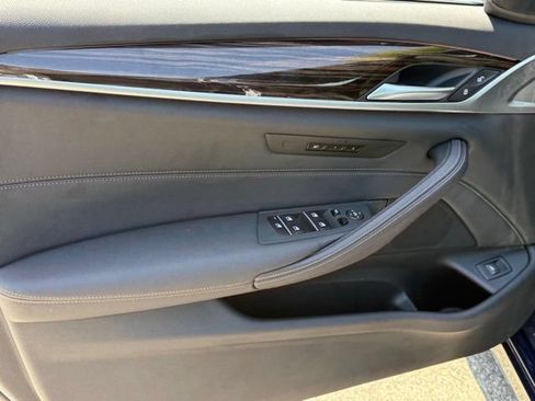 Certified 2023 BMW 530i w/ Convenience Package RWD image 17