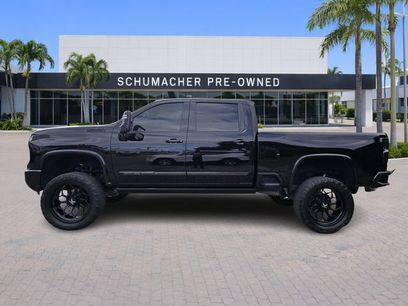 Used 2024 Chevrolet Silverado 2500 High Country w/ Midnight Edition