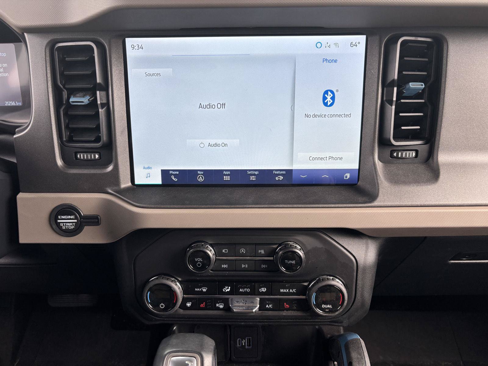 Used 2024 Ford Bronco Wildtrak AWD/4WD image 27
