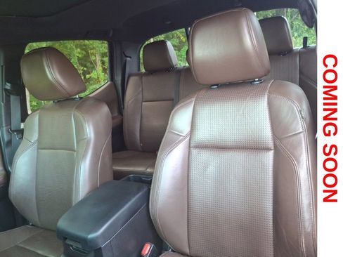 Used 2016 Toyota Tacoma Limited w/ Towing Package AWD/4WD image 13