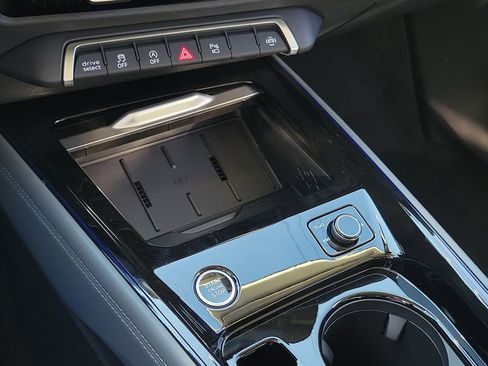 New 2026 Audi Q3 quattro 2.0T AWD/4WD image 15
