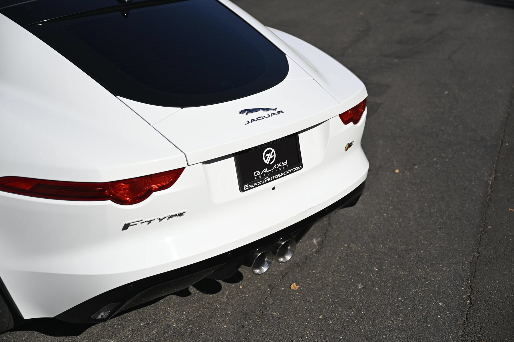 Used 2016 Jaguar F-TYPE S RWD image 15