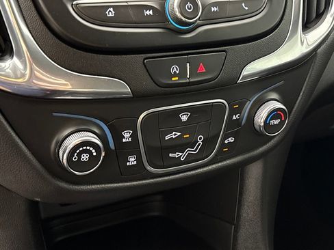 Used 2023 Chevrolet Equinox LT FWD image 35