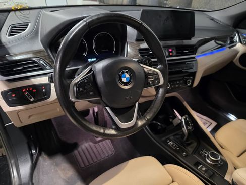 Used 2022 BMW X2 xDrive28i w/ Premium Package AWD/4WD image 4